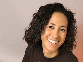 Promotional photograph of Concierto de Rhoda Dakar en Ivry-sur-Seine.