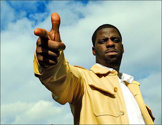Promotional photograph of Rhymefest.