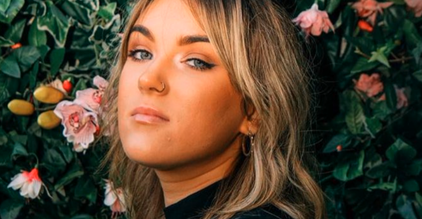 Fotografía promocional de Rianne Downey