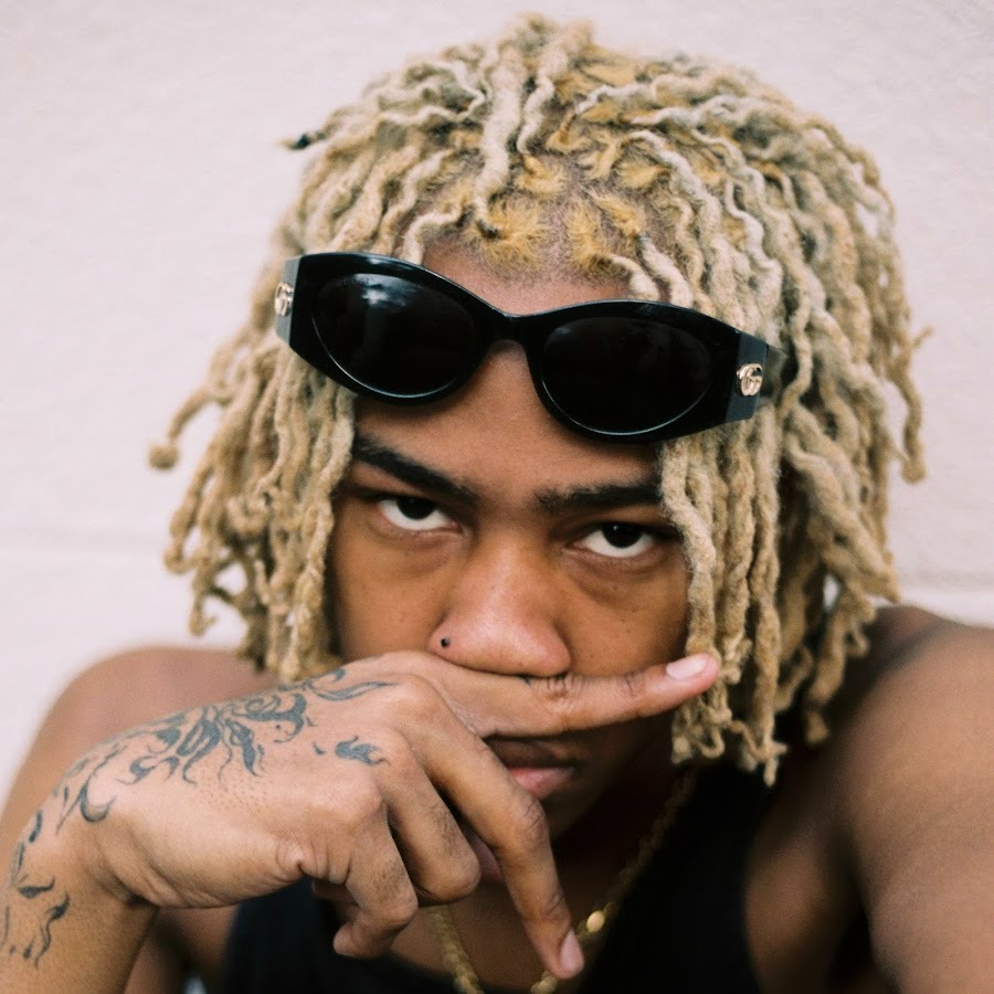 Fotografía promocional de Rich Amiri