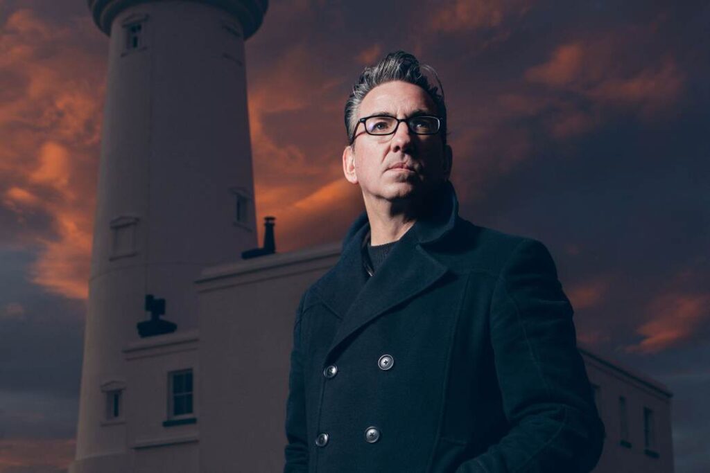 Fotografia promocional de Richard Hawley.