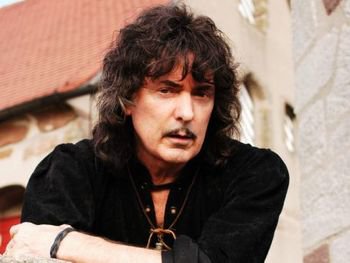 Fotografía promocional de Ritchie Blackmore