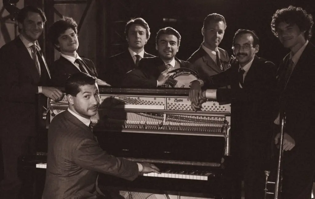 Fotografía promocional de Concierto de Roaring Cats en París