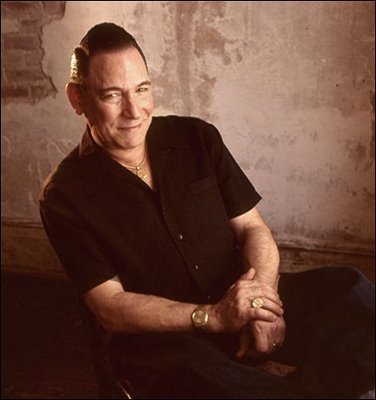 Promotional photograph of Robert Gordon.