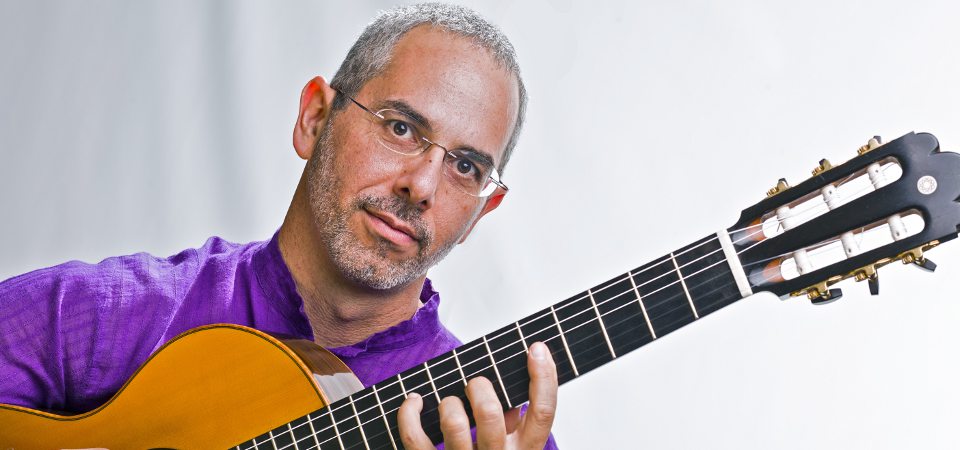 Fotografia promocional de Roberto Taufic.