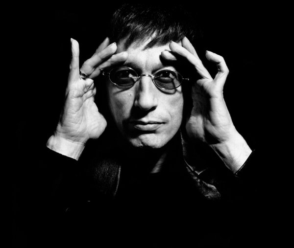 Fotografía promocional de Robin Gibb