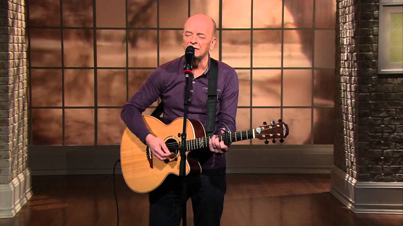 Promotional photograph of Robin Mark.