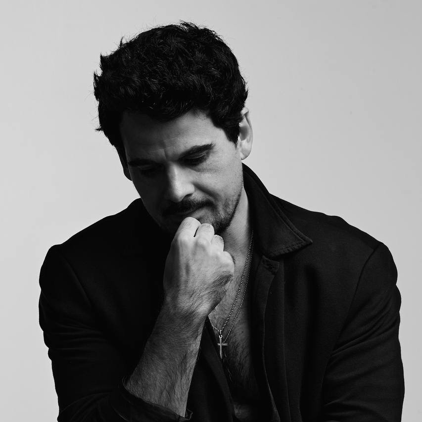 Fotografía promocional de Rojas