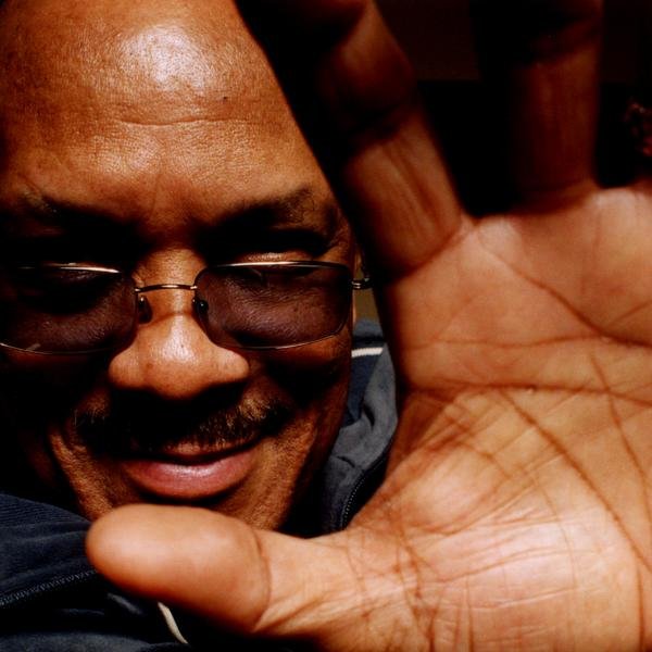 Fotografia promocional de Roy Ayers.