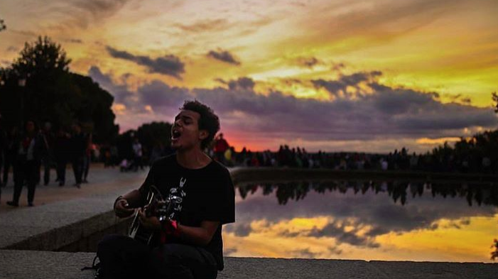 Fotografía promocional de Roy Borland