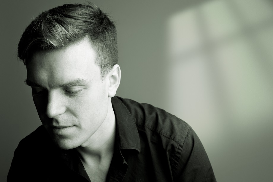 Fotografia promocional de Rupert Charlesworth.