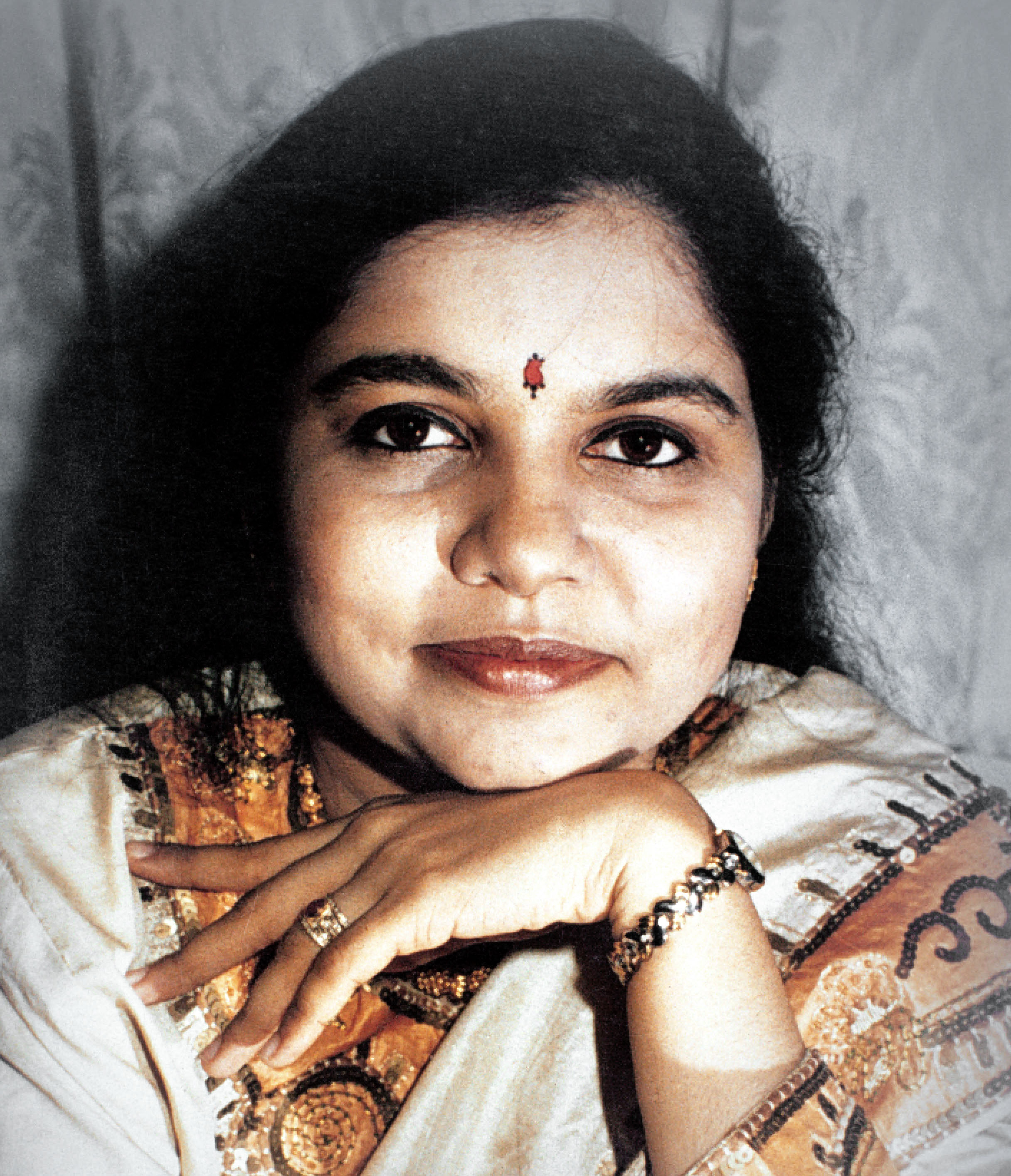 Fotografía promocional de Sadhana Sargam