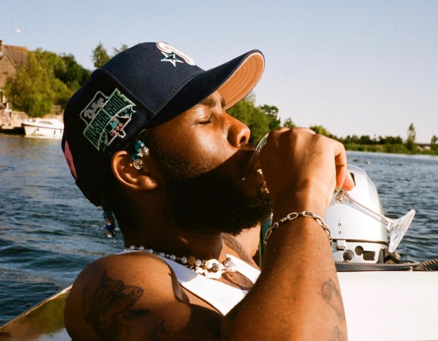 Fotografía promocional de Sainté