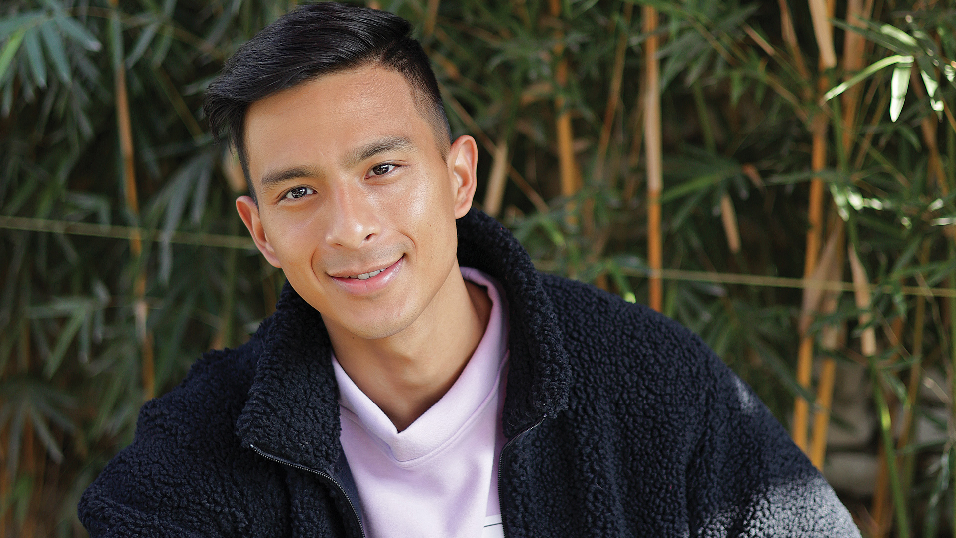 Promotional photograph of Concierto de Sajjan Raj Vaidya en Londres.