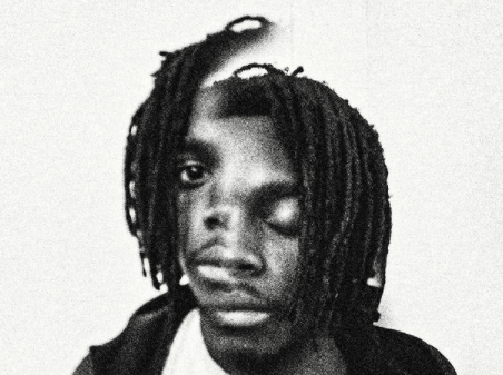 Fotografía promocional de Sam Akpro