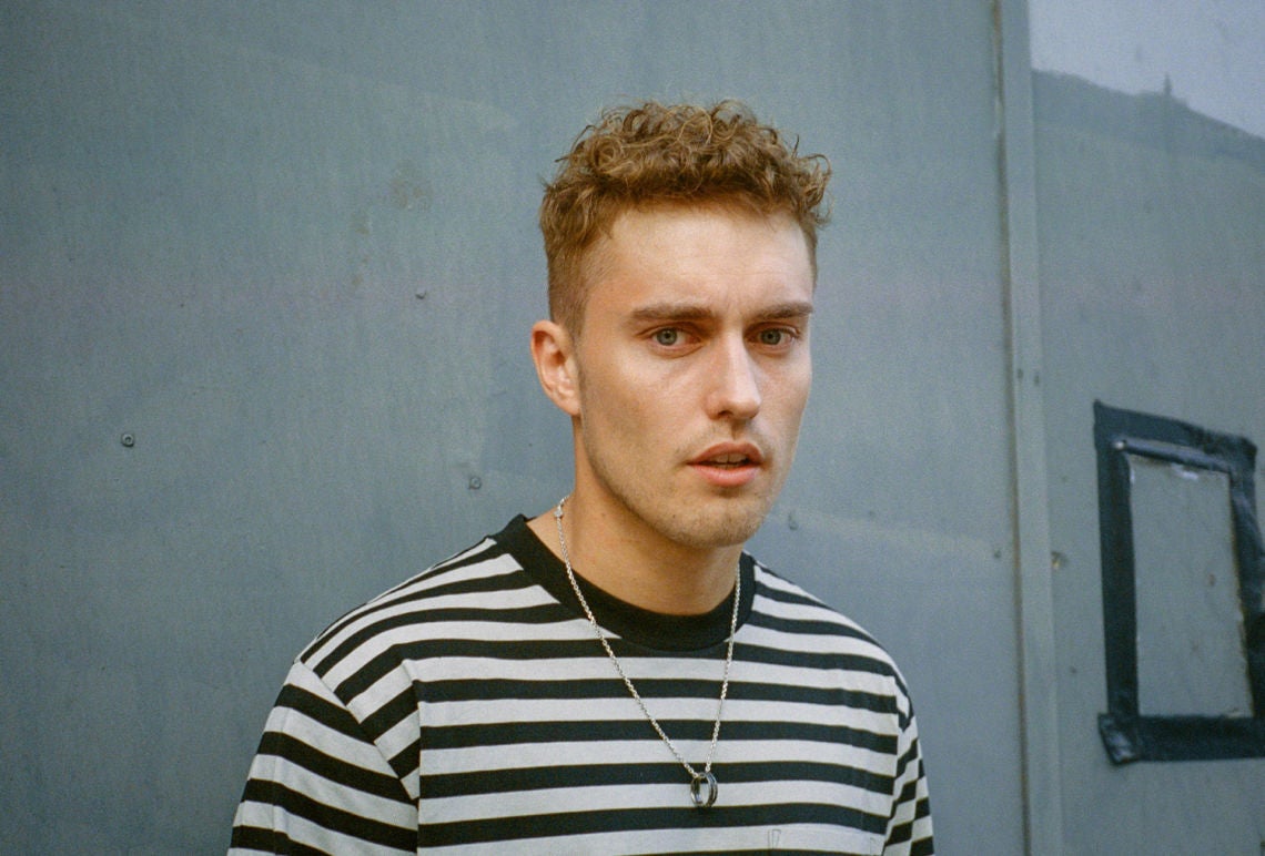Photographie promotionnelle de Concierto de Sam Fender en Bruselas.