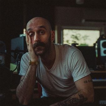 Fotografía promocional de Sam nelson