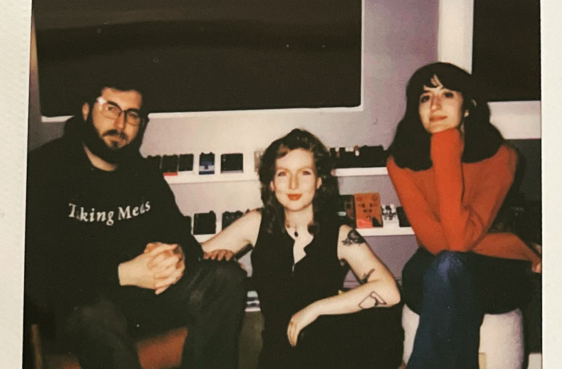 Promofoto von Concierto de Same Heads en Washington.