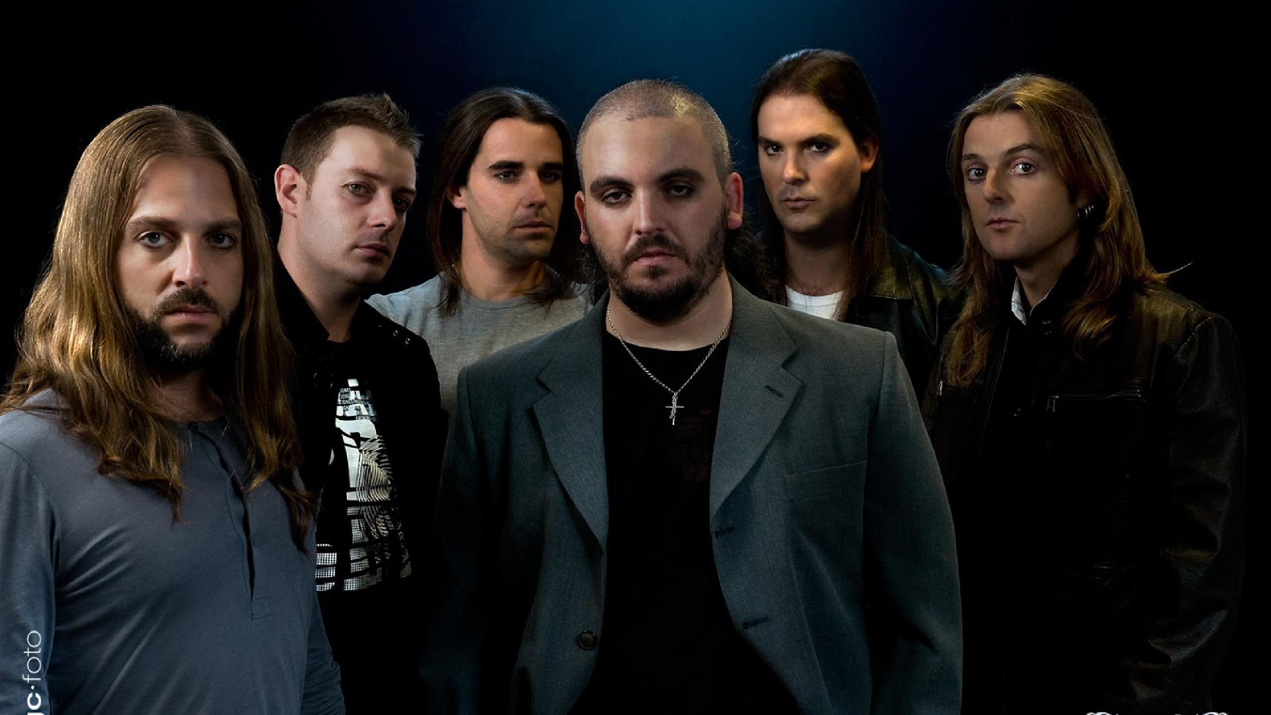 Promofoto von Saurom.