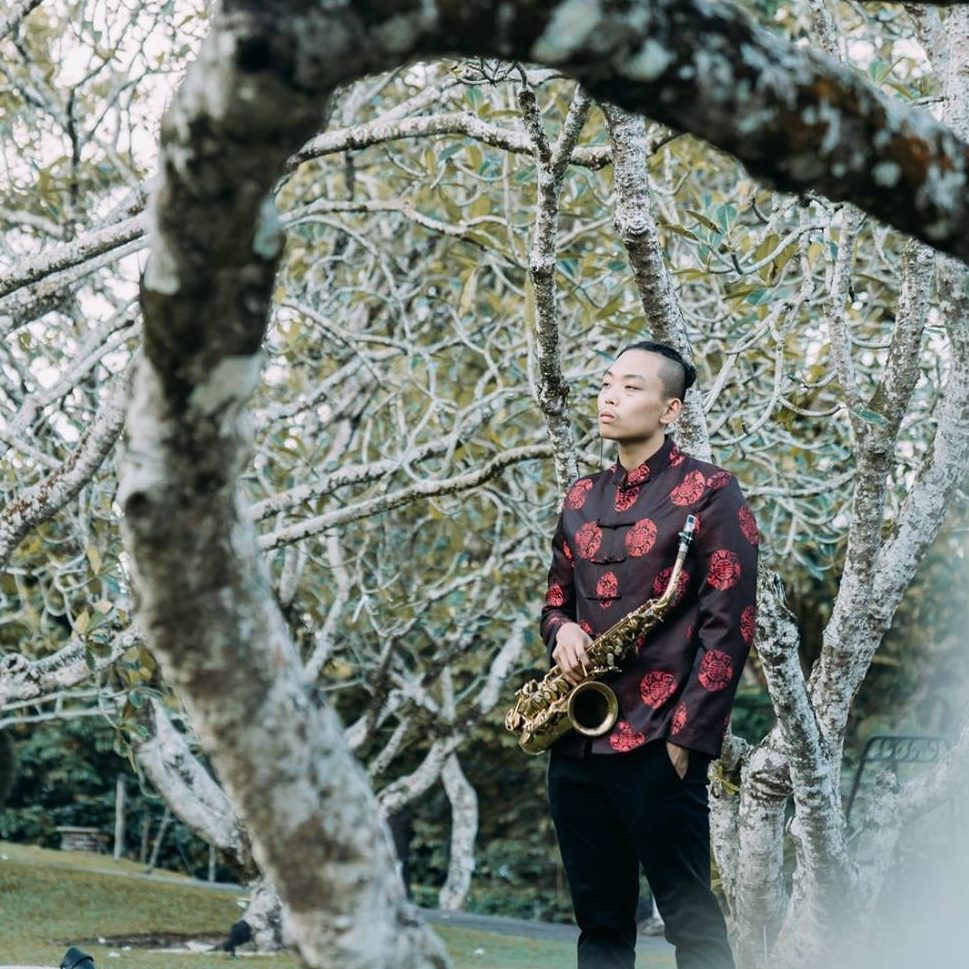 Fotografia promocional de saxofshaolin.