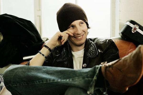 Promotional photograph of Scott Matthews.