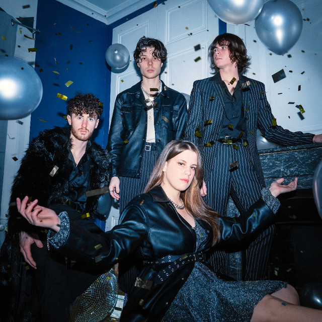 Fotografía promocional de Concierto de Swim School en París