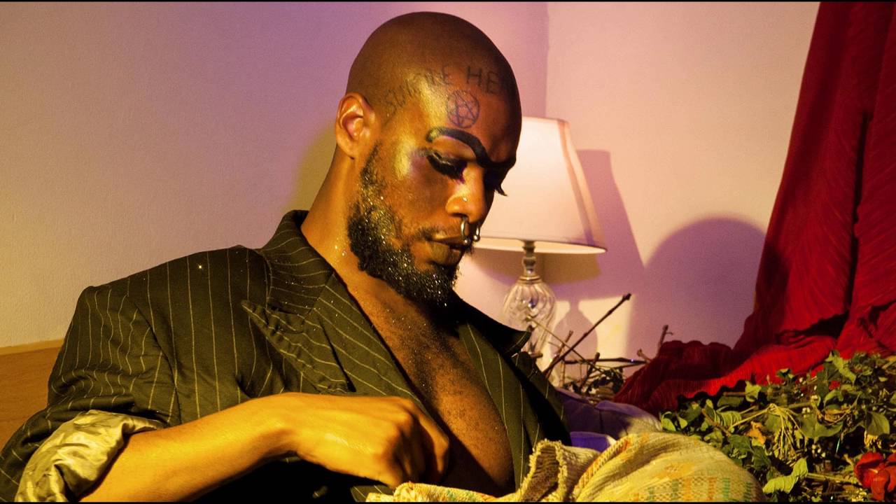 Fotografía promocional de Serpentwithfeet