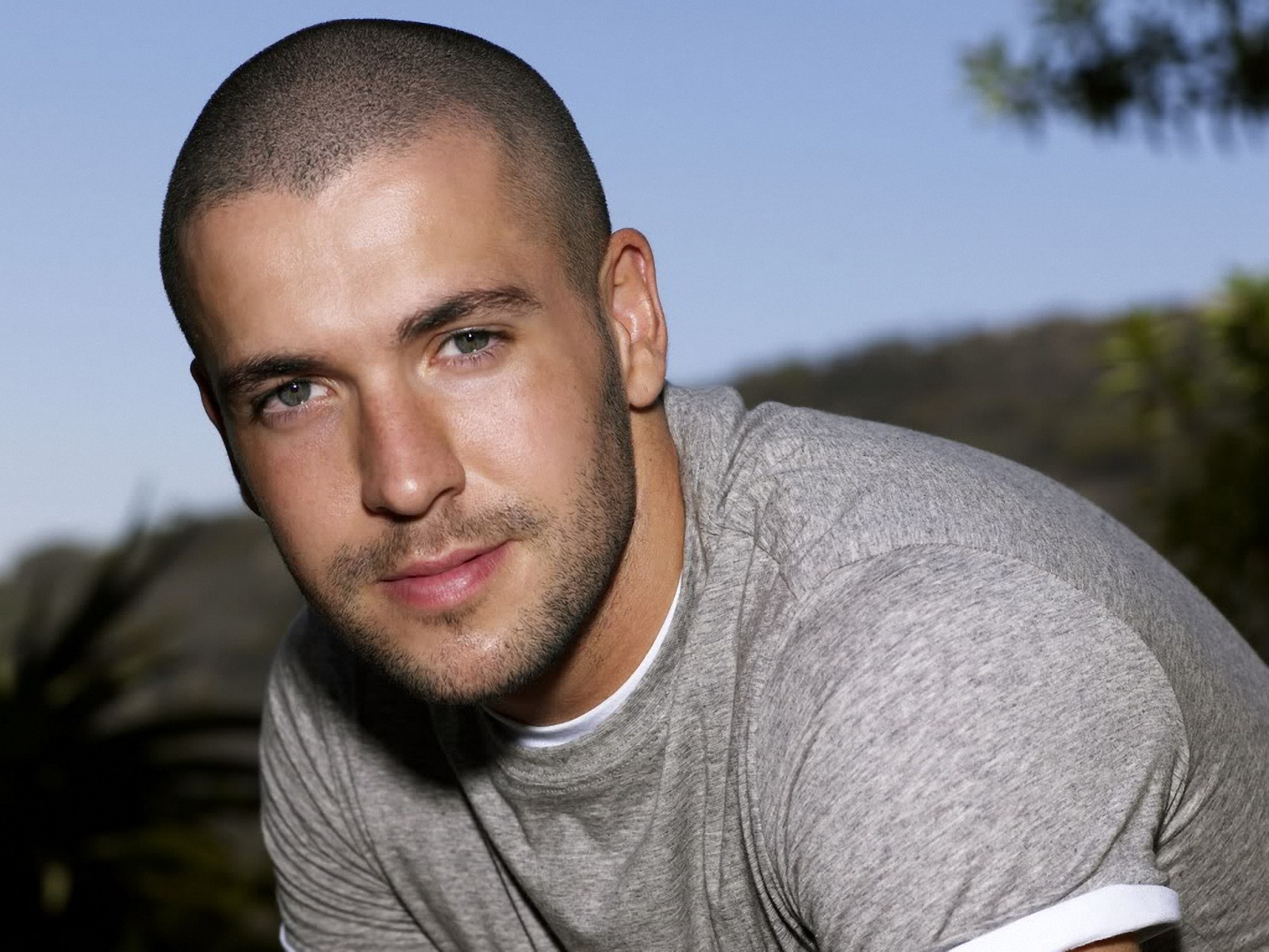 Fotografía promocional de Shayne Ward