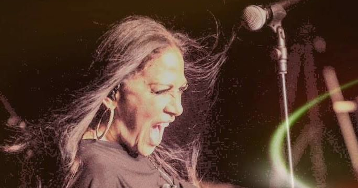 Fotografía promocional de Sheila E. And The E-Train