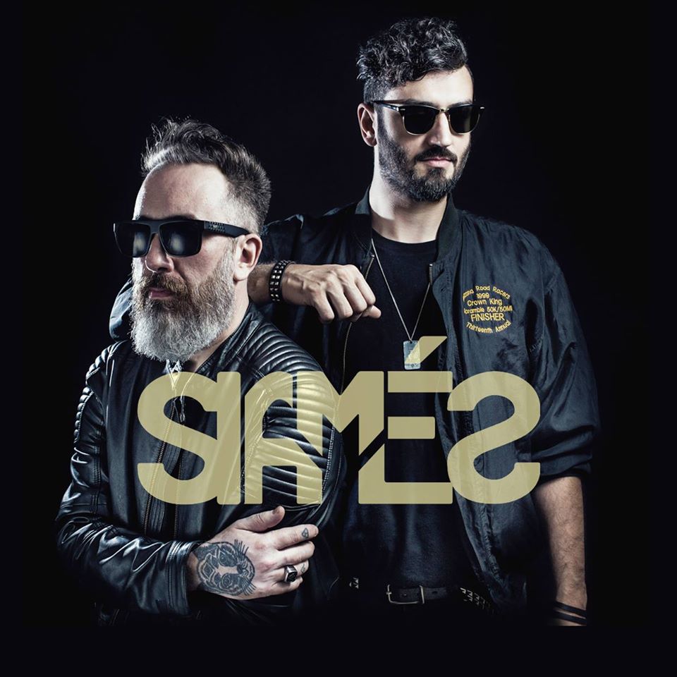 Fotografia promocional de Siamés (AR).