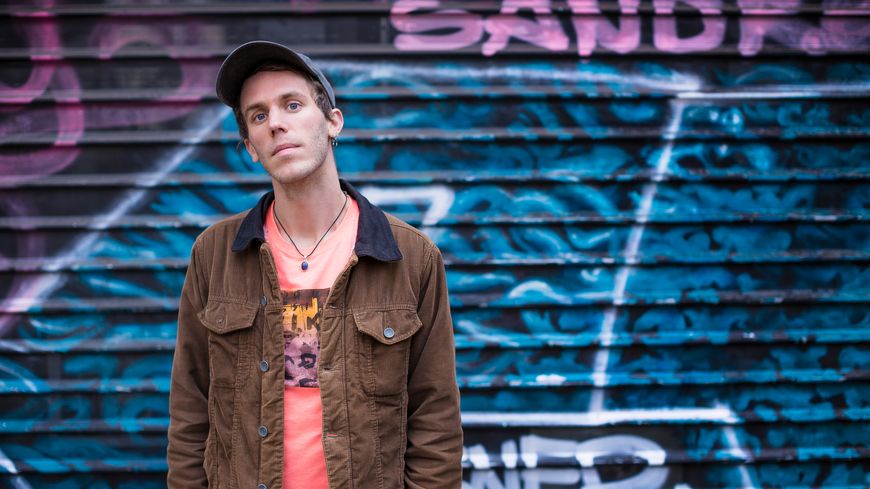 Fotografía promocional de Concierto de Simon Chivallon en París