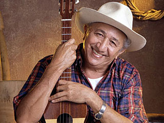 Fotografía promocional de Simón Díaz