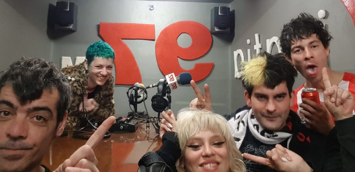 Fotografía promocional de Sistema de Entretenimiento