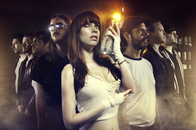 Promofoto von Concierto de Sister Sparrow & the Dirty Birds en Wilmington.