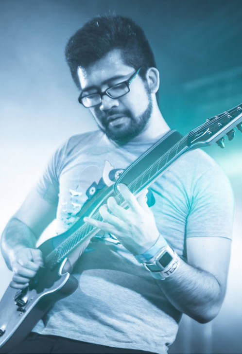 Fotografia promocional de Sithu Aye.
