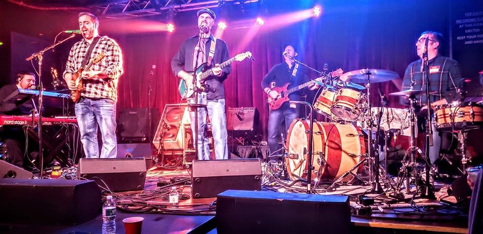 Fotografía promocional de Skull & Roses