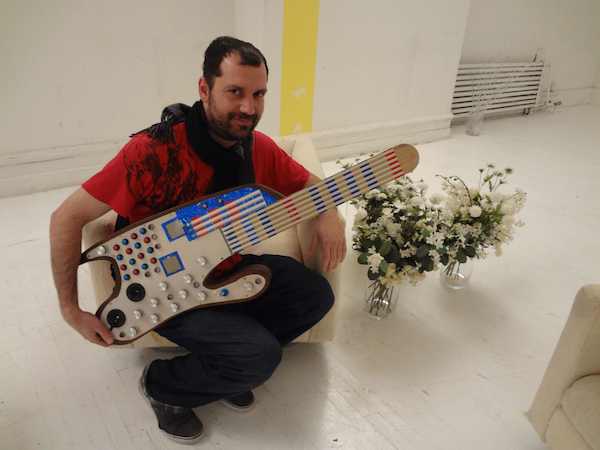 Fotografia promocional de Smomid.