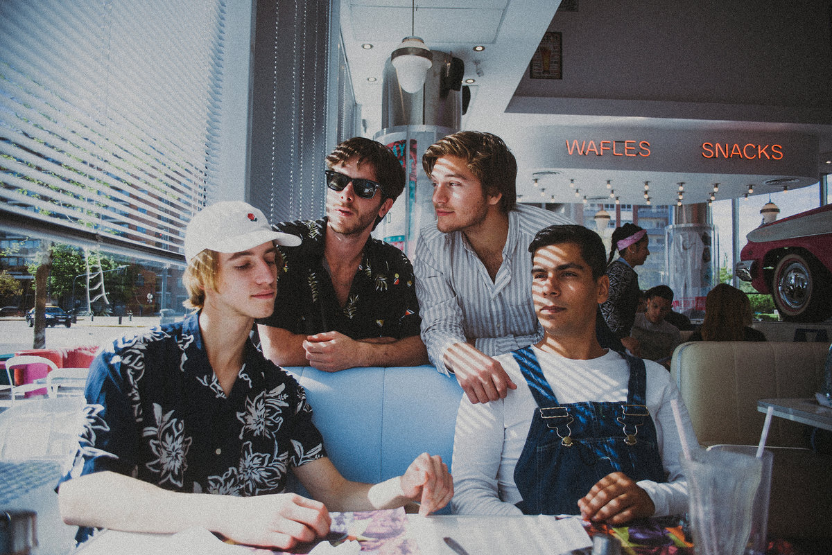 Promotional photograph of Smooth Ends.