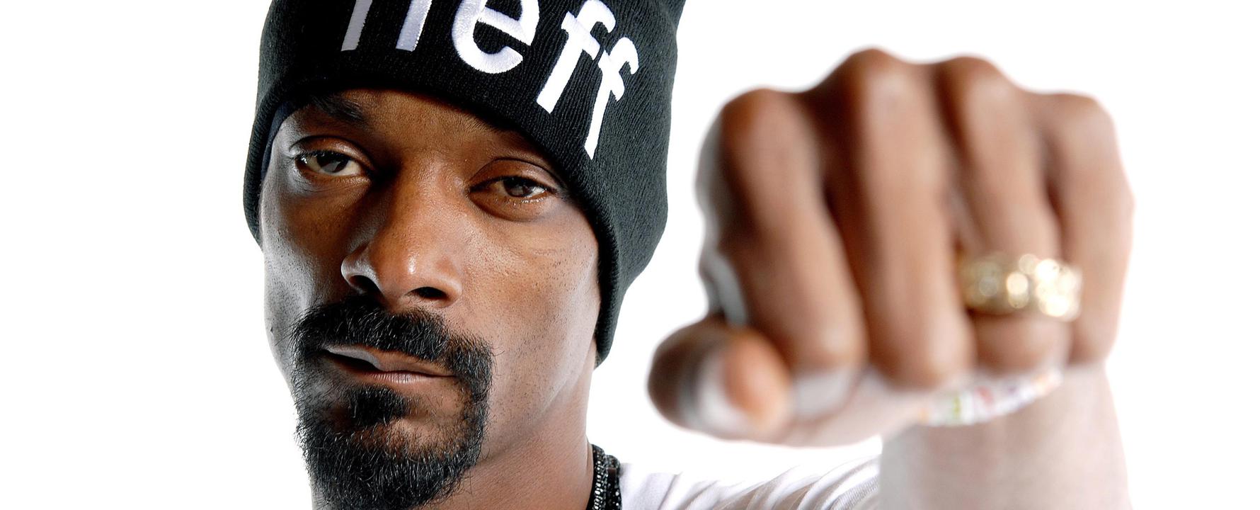 Promotional photograph of Snoop Dogg.