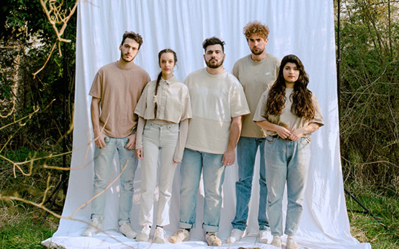 Fotografía promocional de Concierto de Songes en París