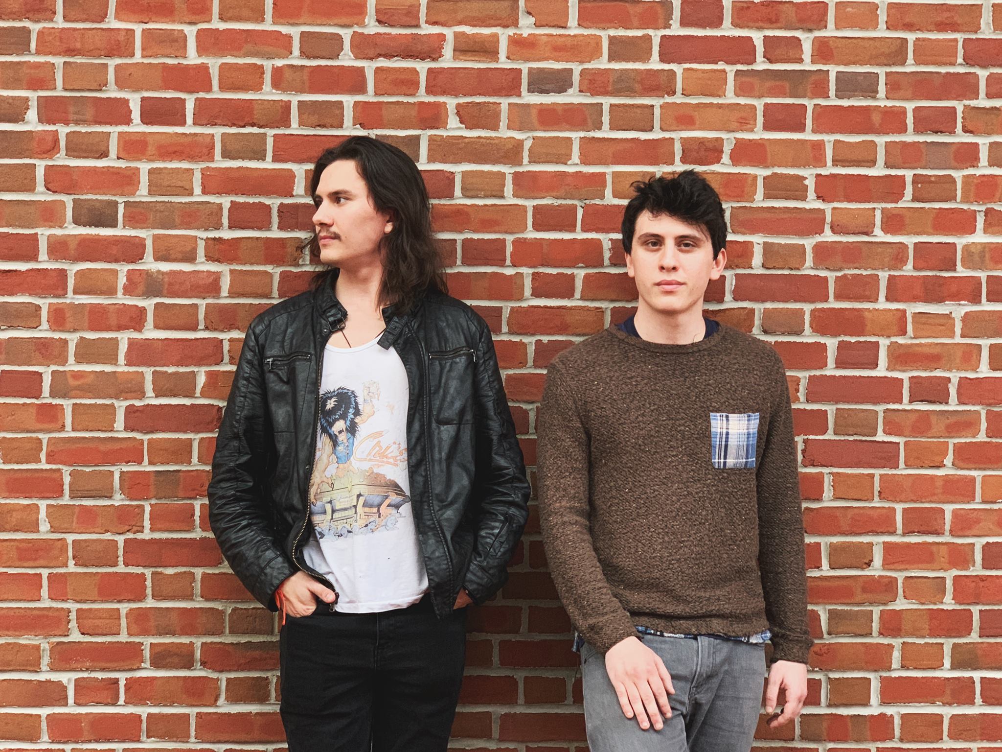 Fotografia promocional de Sons of Levin.