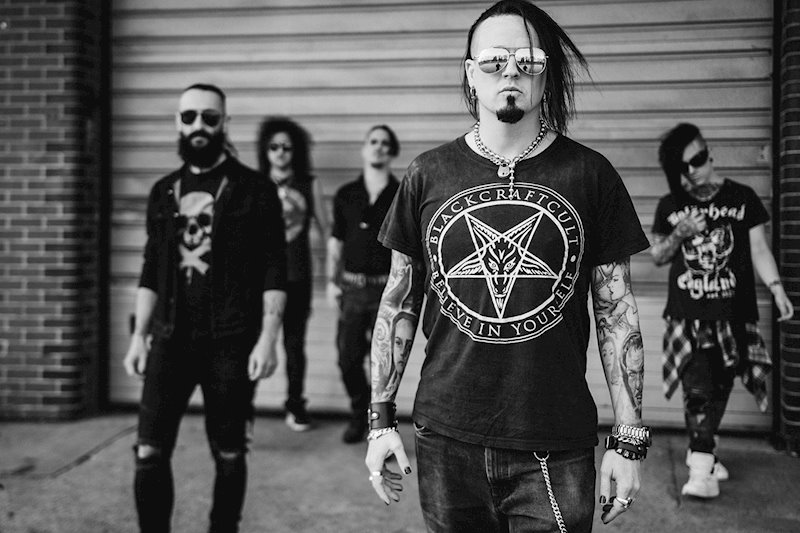 Fotografía promocional de South Of Salem