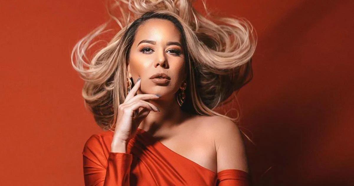 Fotografía promocional de Srta. Dayana