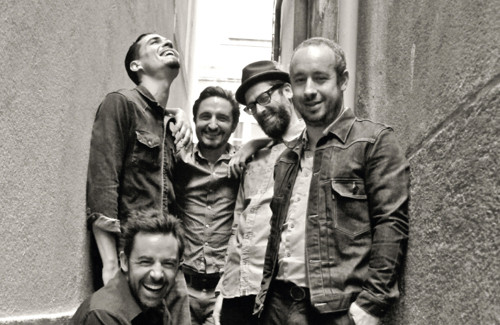 Fotografia promocional de Stagger Lee.