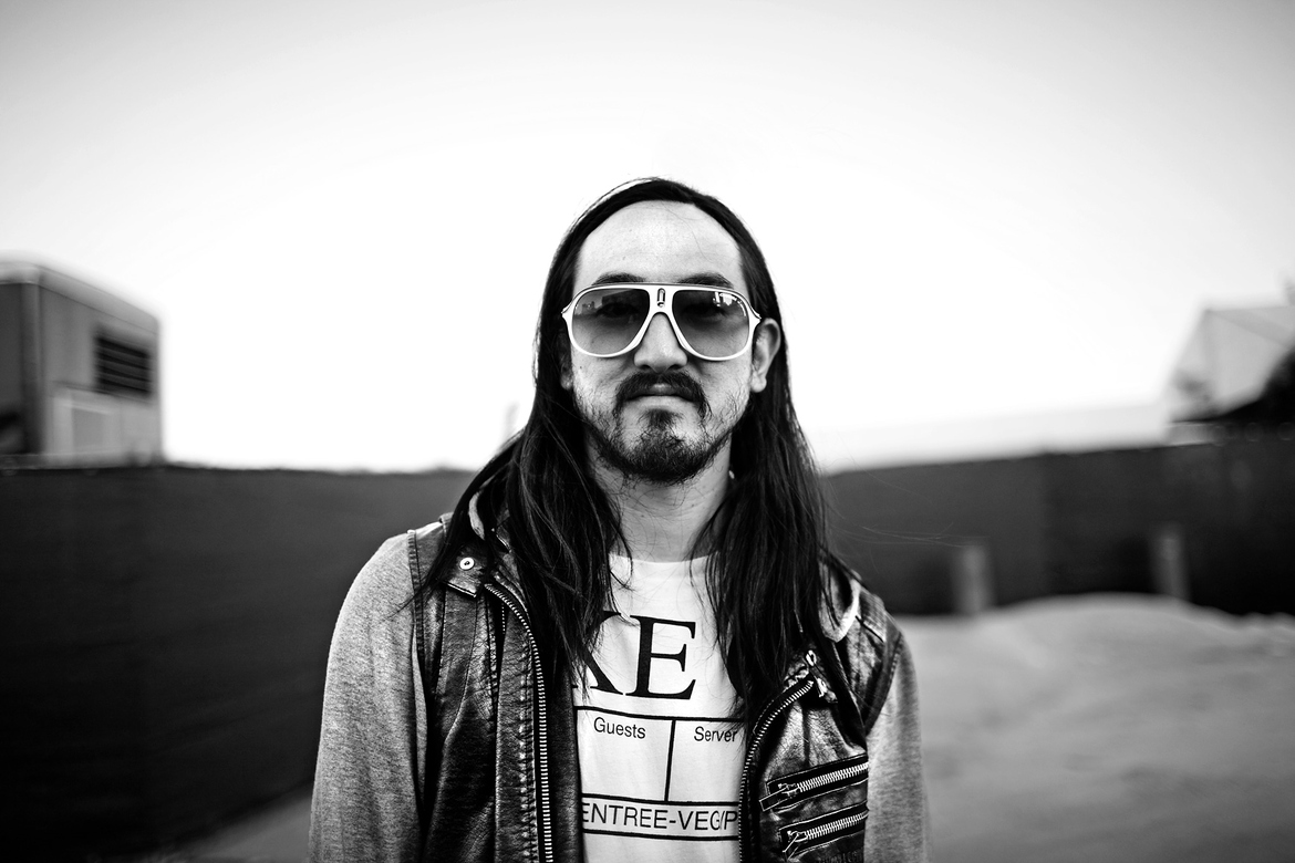 Promofoto von Steve Aoki.