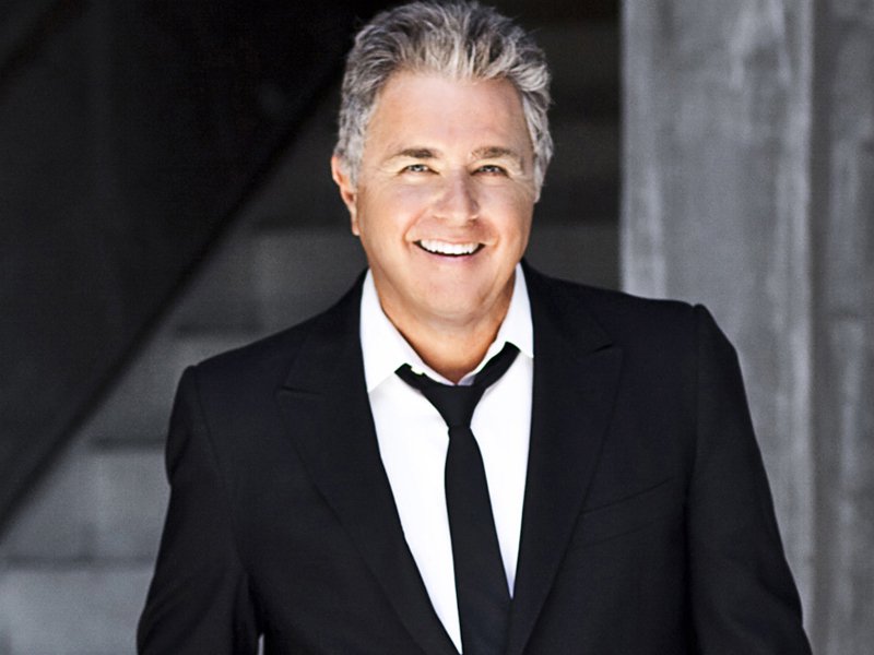 Promotional photograph of Concierto de Steve Tyrell en Los Angeles.