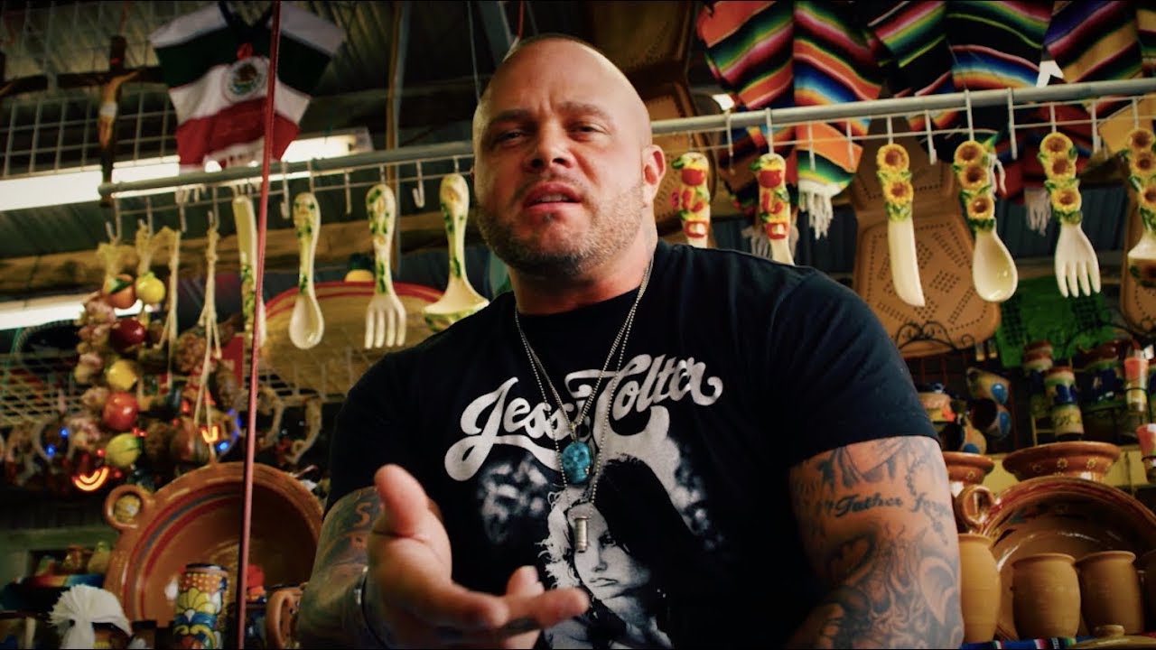 Promotional photograph of Struggle Jennings.