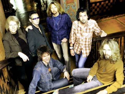 Promotional photograph of Concierto de Styx en Phoenix.
