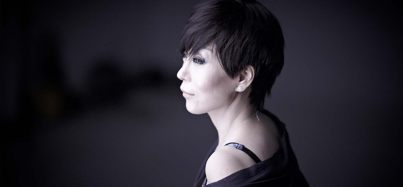 Promotional photograph of Sumi Jo.