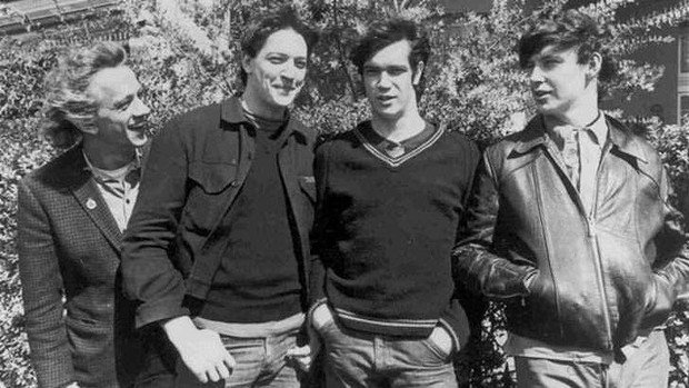 Promotional photograph of Sunnyboys.